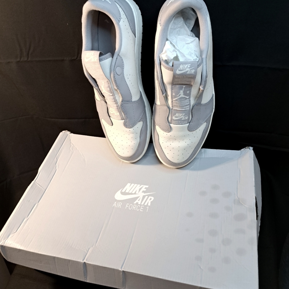 Nike Air Jordan 1 low slip atmosphere